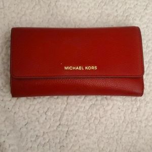 Michael Kors Womens Wallet with 18card slots